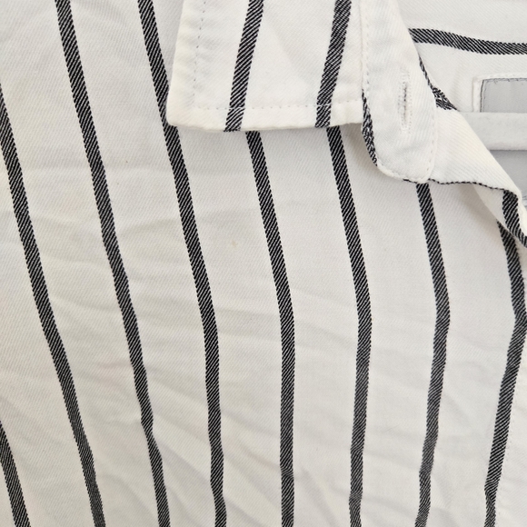 Rails White and Black Striped Button-Down Shirt tie front Normcore Size Large - Picture 7 of 7